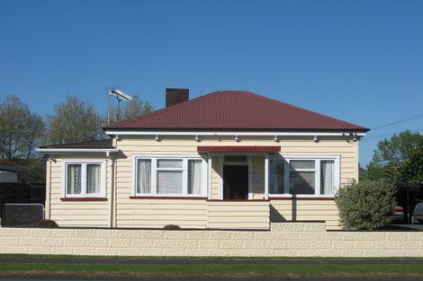 Photo of property in 30 Hakanoa Street, Huntly, 3700