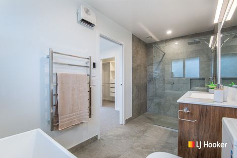 Photo of property in 44 Constitution Avenue, Milton, 9220