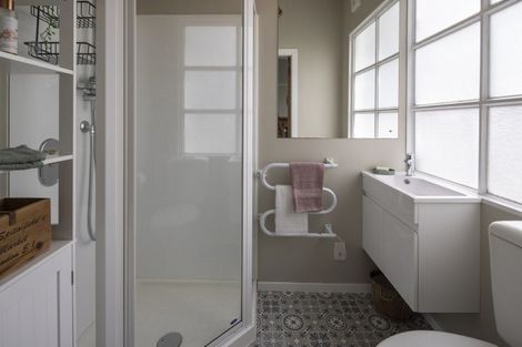 Photo of property in 18 Kilgour Street, Roslyn, Dunedin, 9010