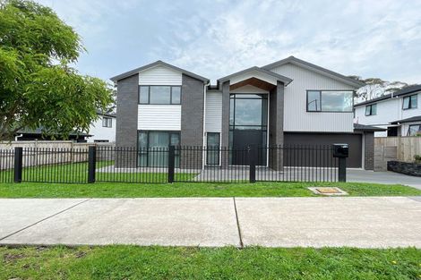 Photo of property in 58 Mettam Drive, Swanson, Auckland, 0614