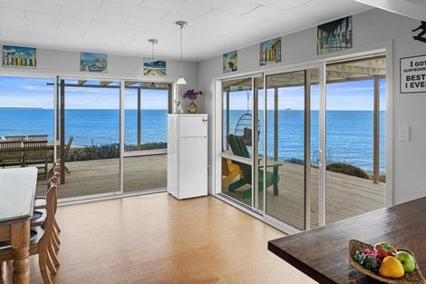 Photo of property in 643 Pukehina Parade, Pukehina, Te Puke, 3189