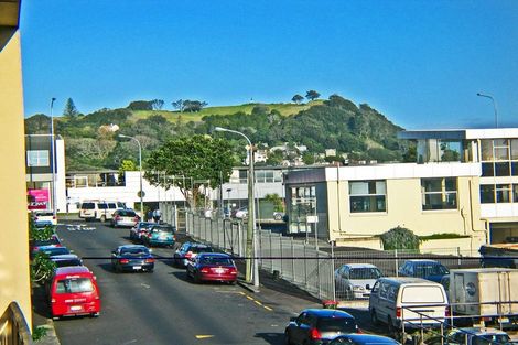 Photo of property in 1b/5 Charlotte Street, Eden Terrace, Auckland, 1021