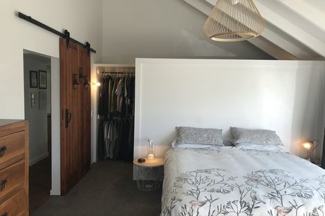 Photo of property in 69 Lipscombe Crescent, Havelock North, 4130