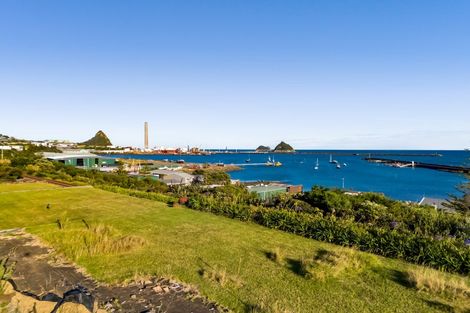 Photo of property in 38 Birdwood Avenue, Moturoa, New Plymouth, 4310