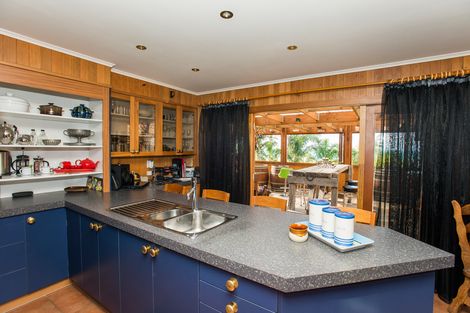 Photo of property in 52 Arthur Street, Tokomaru Bay, 4079