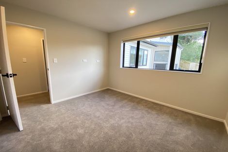 Photo of property in 13a Yule Place, Massey, Auckland, 0614