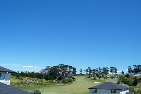 Photo of property in 18 Parkview Drive, Gulf Harbour, Whangaparaoa, 0930