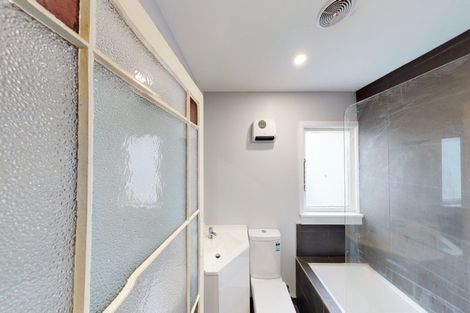 Photo of property in 50 Reuben Avenue, Brooklyn, Wellington, 6021