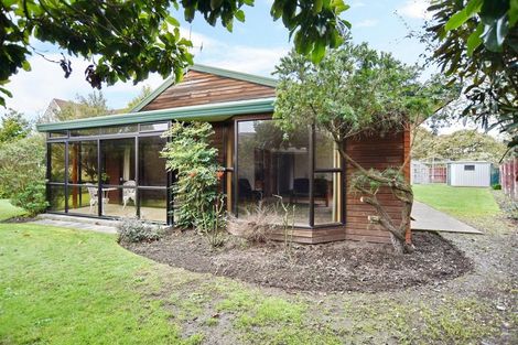 Photo of property in 11 Lakewood Drive, Burwood, Christchurch, 8083