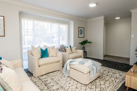 Photo of property in 5 Greta Banks Place, Wattle Downs, Auckland, 2103