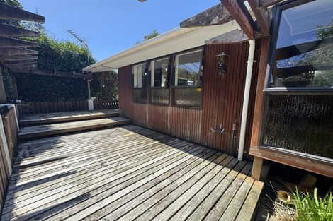 Photo of property in 55 Blakeborough Drive, Forrest Hill, Auckland, 0620