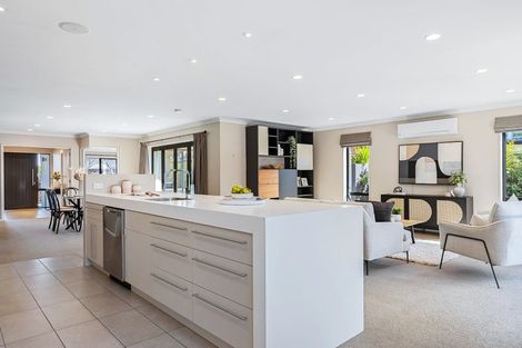 Photo of property in 5 John Campbell Crescent, Hillmorton, Christchurch, 8024