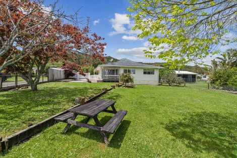 Photo of property in 120 George Street, Hikurangi, 0114