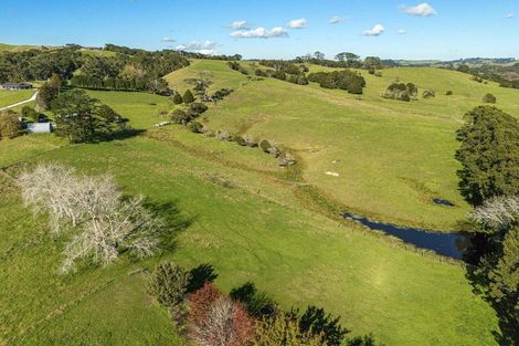 Photo of property in 174 Stoney Creek Road, Kaukapakapa, 0873