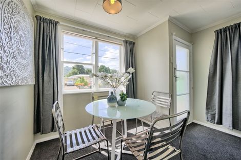 Photo of property in 1/18 Benge Crescent, Clouston Park, Upper Hutt, 5018