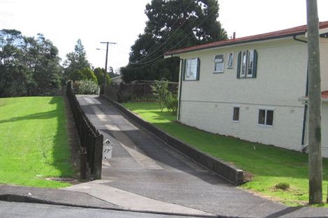 Photo of property in 17 Matipo Road, Te Atatu Peninsula, Auckland, 0610