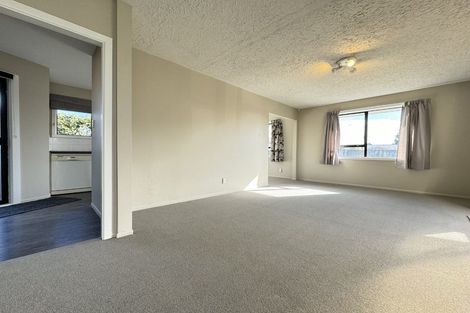 Photo of property in 11 Whelan Place, Hei Hei, Christchurch, 8042
