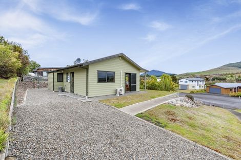 Photo of property in 30 Te Awha Place, Kuratau, Turangi, 3381