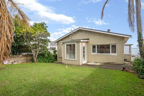 Photo of property in 19 Cliff Road, Saint Heliers, Auckland, 1071