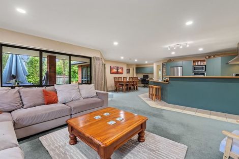 Photo of property in 14b Holden Avenue, Holdens Bay, Rotorua, 3010