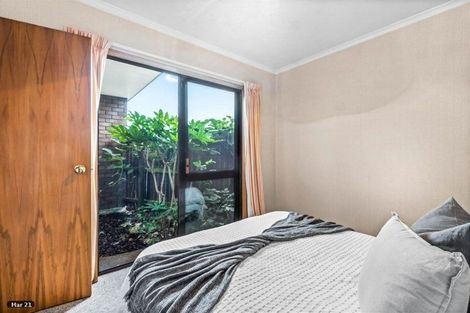 Photo of property in 1/110 Saint James Avenue, Papanui, Christchurch, 8053
