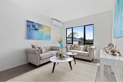 Photo of property in 30 Waihou Crescent, Albany Heights, Auckland, 0632