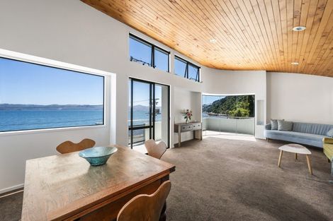 Photo of property in 2/517 Marine Drive, Sunshine Bay, Lower Hutt, 5013