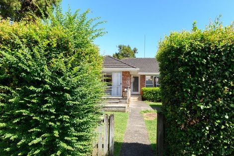 Photo of property in 72 Salisbury Road, Birkdale, Auckland, 0626