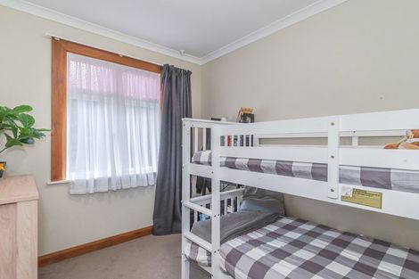 Photo of property in 43 Kawiu Road, Levin, 5510