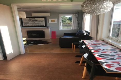 Photo of property in 2a Coulter Road, Owhata, Rotorua, 3010