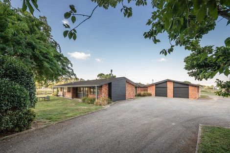 Photo of property in 84 Woodside Road, Matangi, Hamilton, 3284