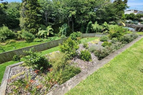 Photo of property in 34 Omata Road, Marfell, New Plymouth, 4310