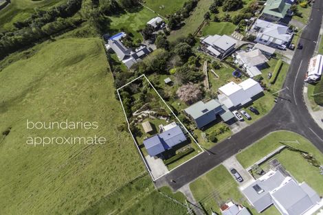Photo of property in 5 Farm Road, Waihi Beach, 3611