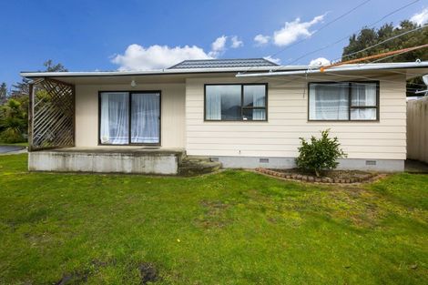 Photo of property in 6a Agate Grove, Birchville, Upper Hutt, 5018