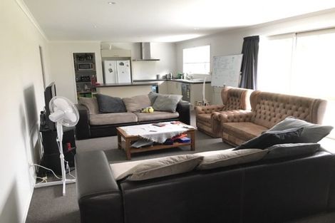 Photo of property in 17 Mahy Way, Leamington, Cambridge, 3432