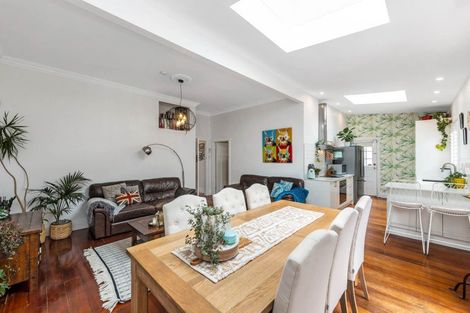 Photo of property in 2a Ellerton Road, Mount Eden, Auckland, 1024