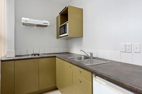 Photo of property in Hume House, 13/152 The Terrace, Wellington Central, Wellington, 6011