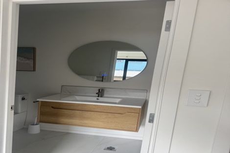 Photo of property in 143 Clarence Street, Hamilton Lake, Hamilton, 3204