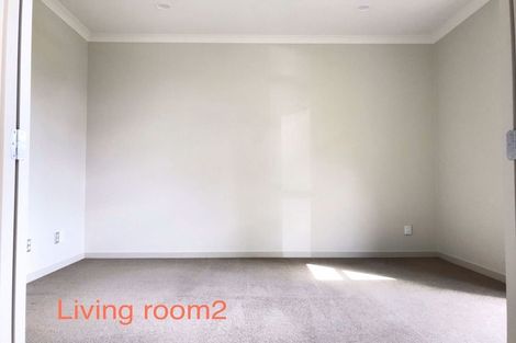 Photo of property in 11 Mana Lane, Pinehill, Auckland, 0632