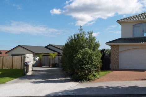 Photo of property in 44 Stellamaris Way, Northpark, Auckland, 2013