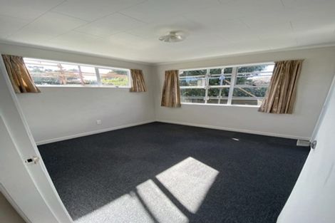 Photo of property in 6 Yates Street, Otaki Beach, Otaki, 5512