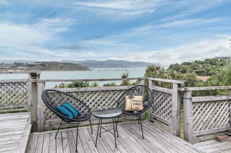 Photo of property in 95 View Road, Houghton Bay, Wellington, 6023