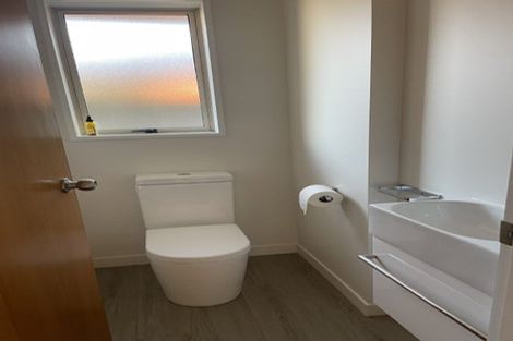 Photo of property in 2/28 Tintern Avenue, Avonhead, Christchurch, 8042