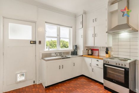 Photo of property in 28-30 Pretoria Street, Hutt Central, Lower Hutt, 5010