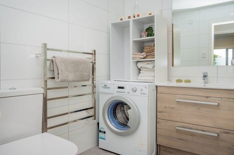 Photo of property in 10 Tilly Lane, Huapai, Kumeu, 0810