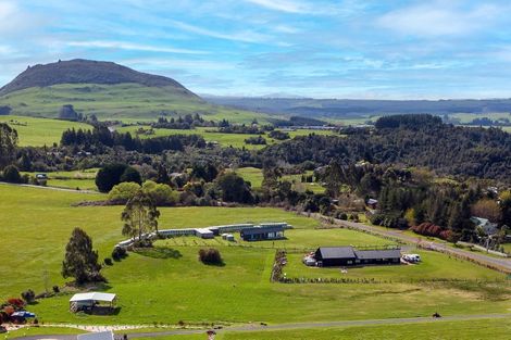 Photo of property in 58 Parerohi Grove, Kuratau, Turangi, 3381