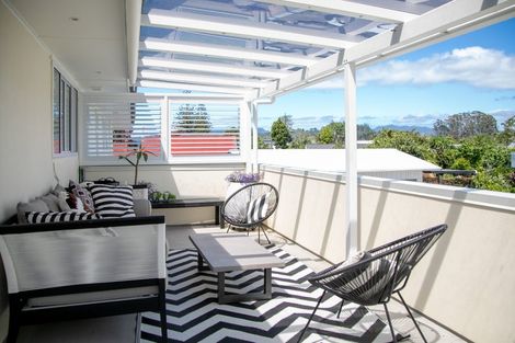 Photo of property in 25 Robinson Road, Whitianga, 3510