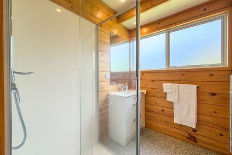 Photo of property in 17 Station Road, Puriri, Thames, 3578