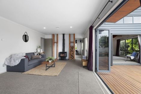 Photo of property in 15 Southworth Place, Grandview Heights, Hamilton, 3200