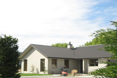 Photo of property in 52 Allin Drive, Waikuku Beach, 7402